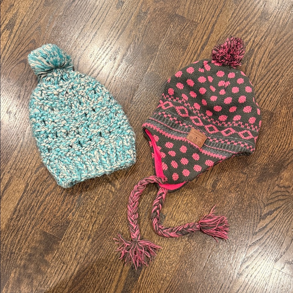 Aerie Cozy woman’s ' Knit Beanie Set - Blue and Pink hat and wireless